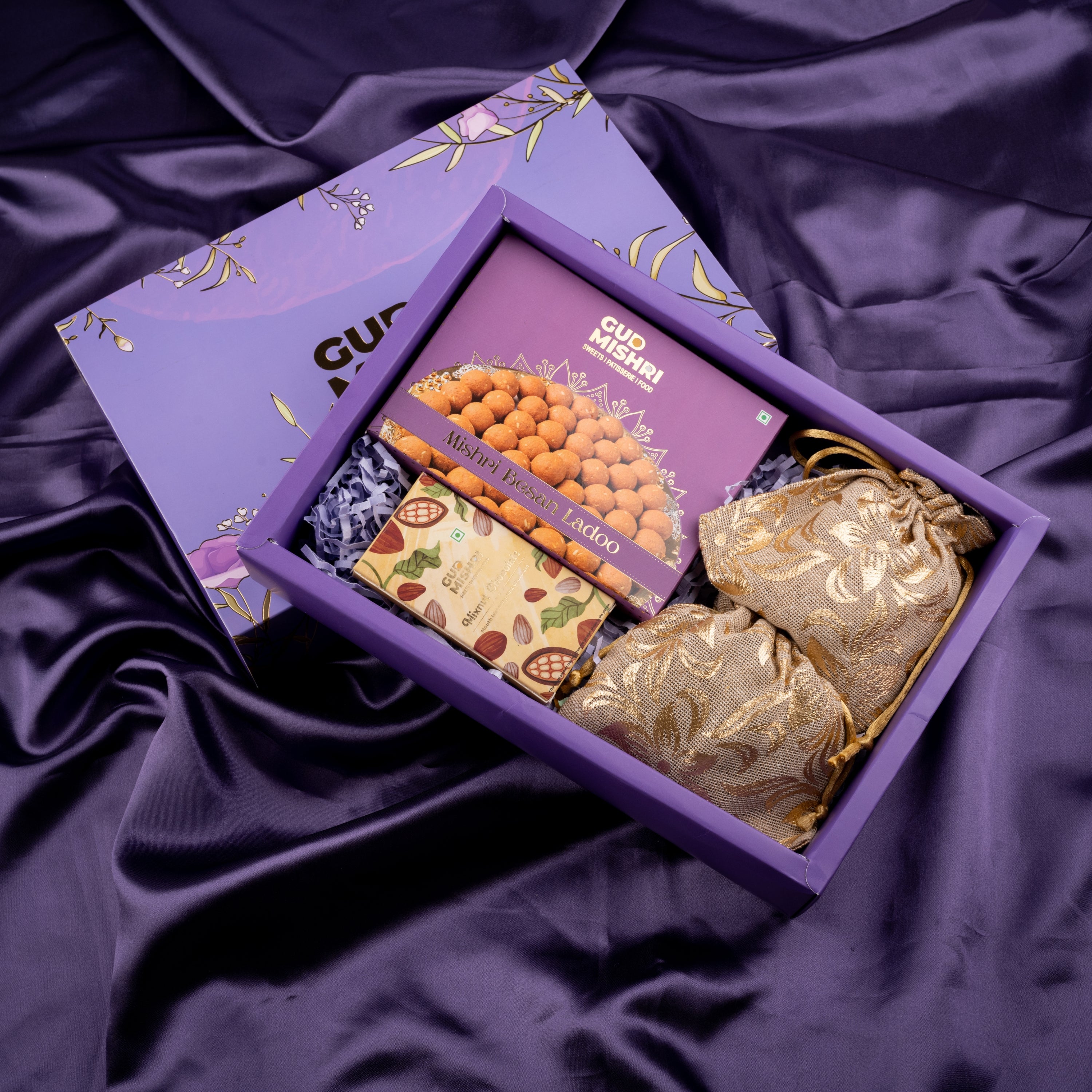 Premium Guilt-Free Gifting Combo | Besan Ladoo, Kishmish, Chocolate, Mix Dry Fruits - Gud Mishri