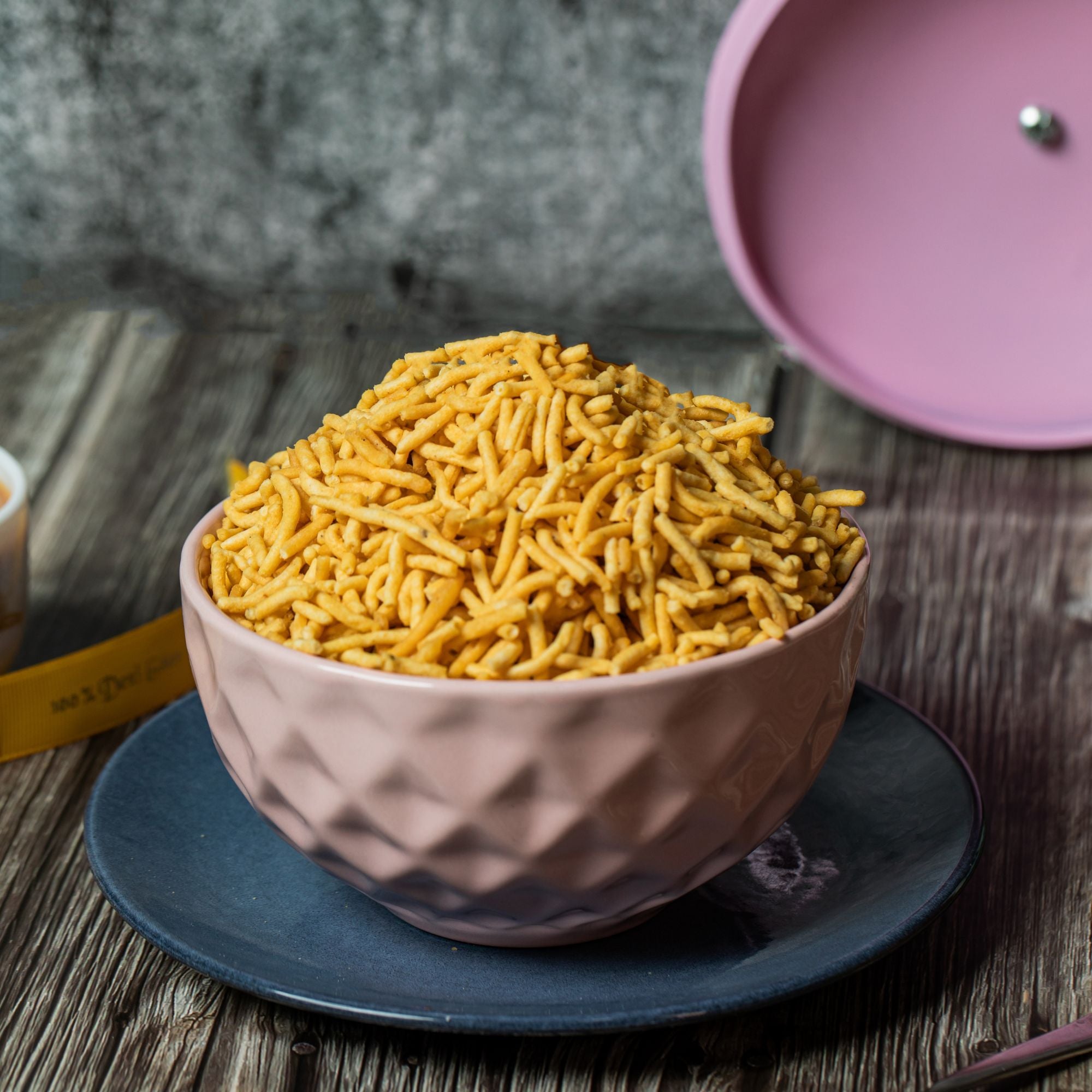 Jaipuri Sev (400gm) - Gud Mishri