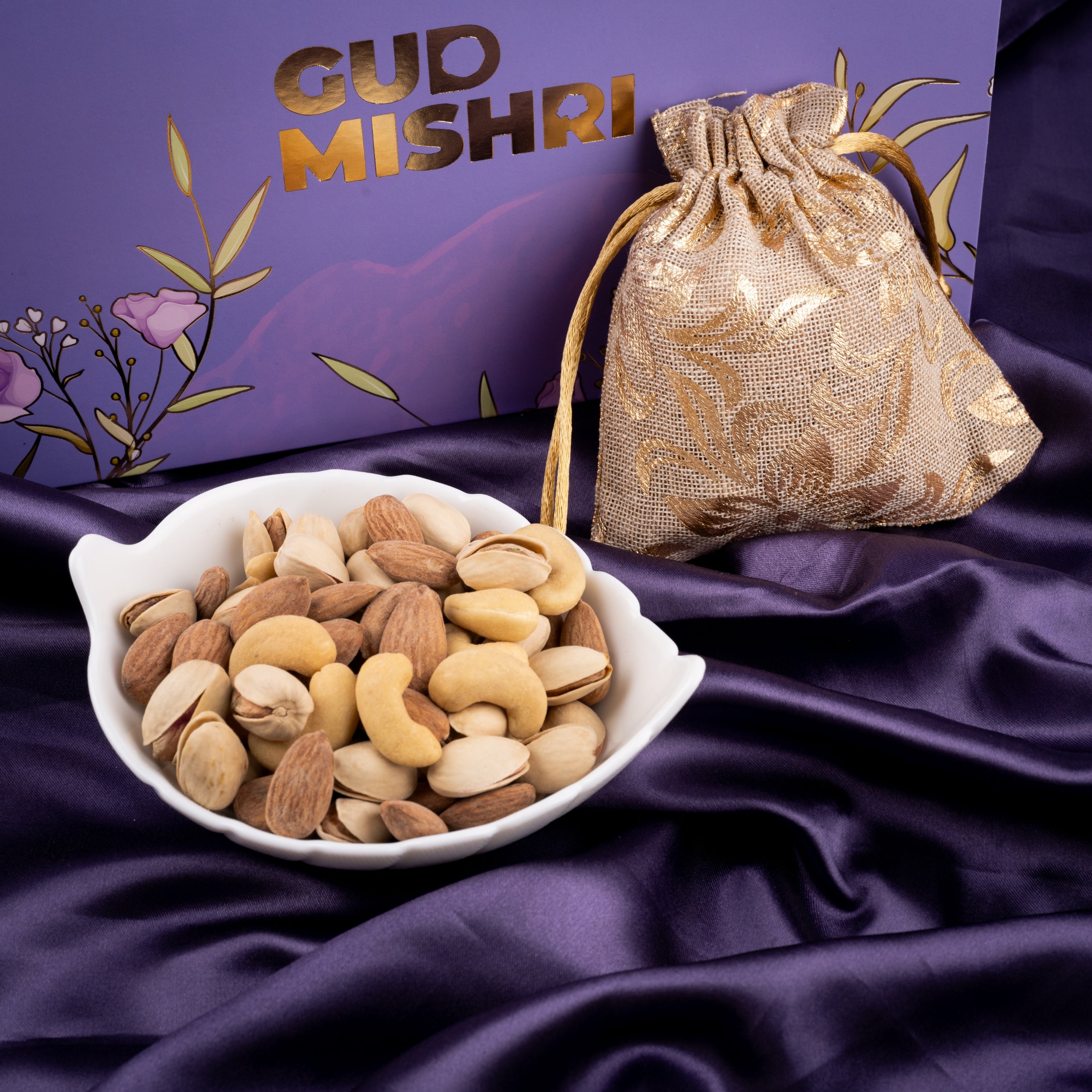 Premium Guilt-Free Gifting Combo | Besan Ladoo, Kishmish, Chocolate, Mix Dry Fruits - Gud Mishri
