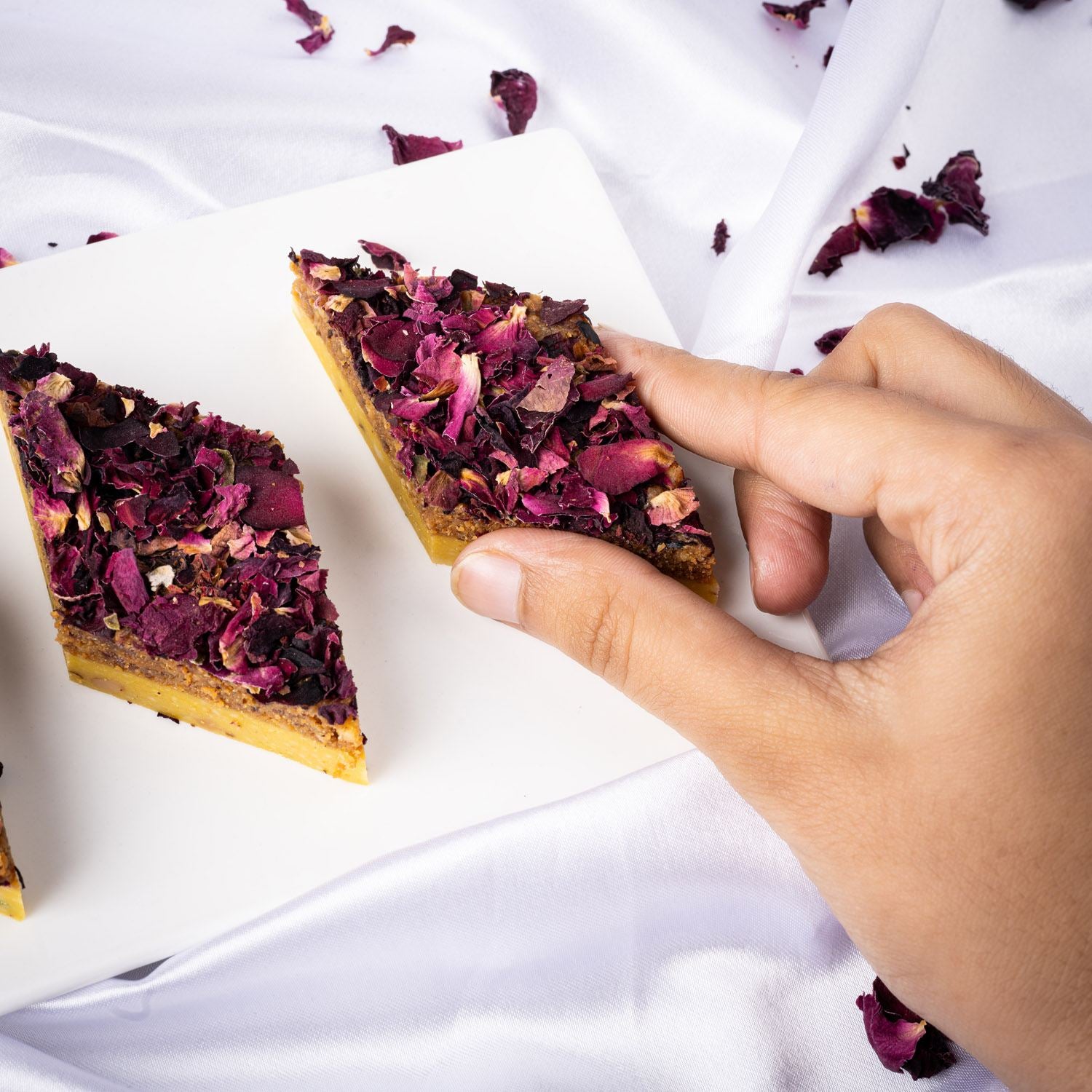 Rose Kaju Katli - Gud Mishri