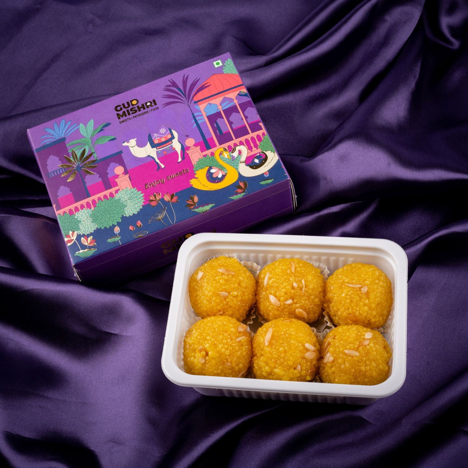 Kesar Kanpuri Laddu - Gud Mishri