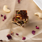Date Bites Round Tin Box - Gud Mishri