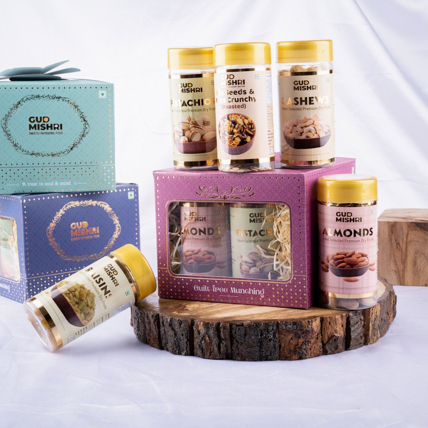 Gift Box - DFD | Kaju, Badam, Kismis, Pista, Mix Seeds Crunchy - Gud Mishri