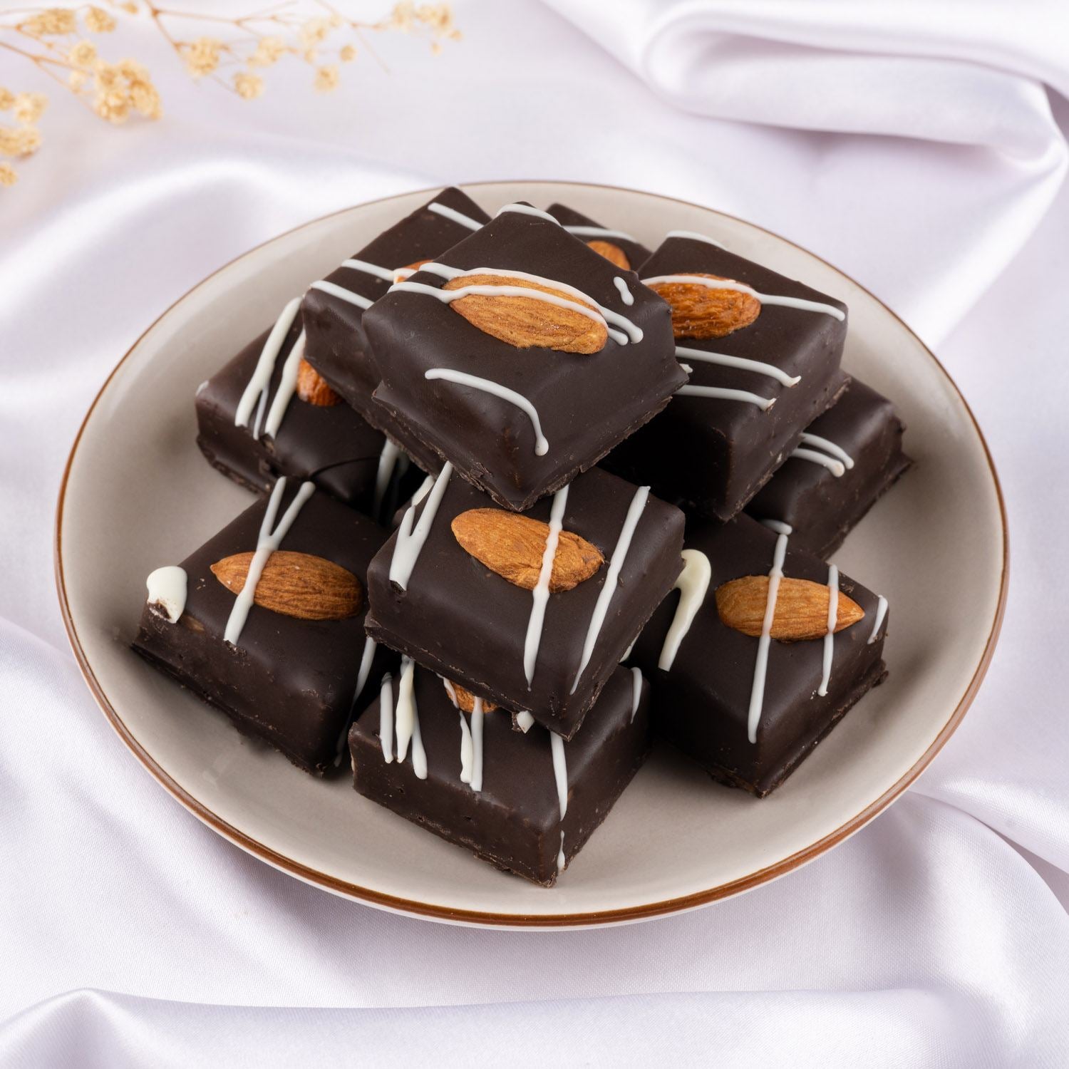 Kaju Choco Pastry Barfi - Gud Mishri