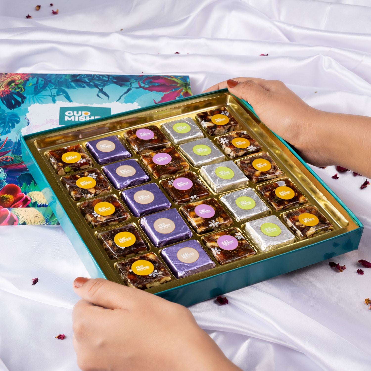 Mixed Bite Boxes - Gud Mishri
