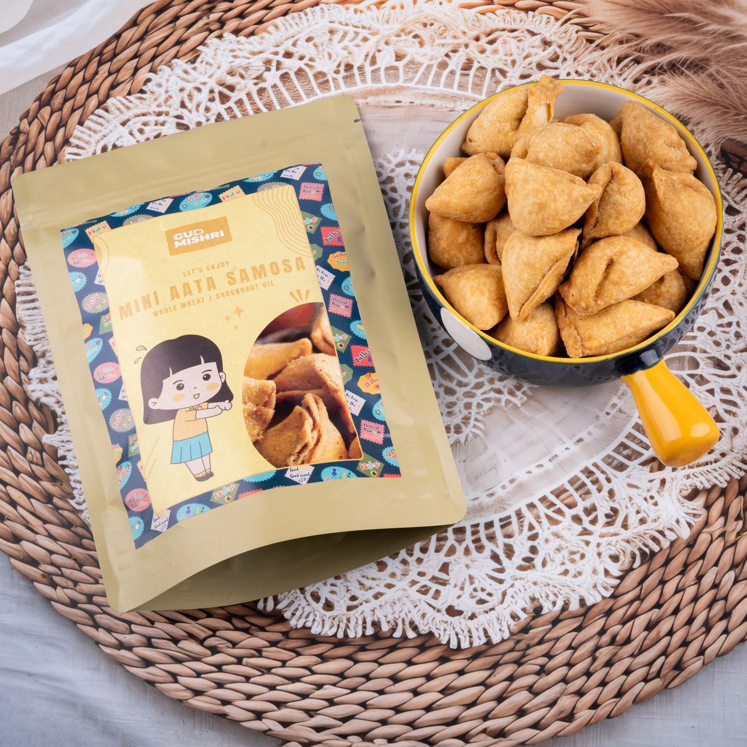 Mini Aata Samosa (400gm) - Gud Mishri