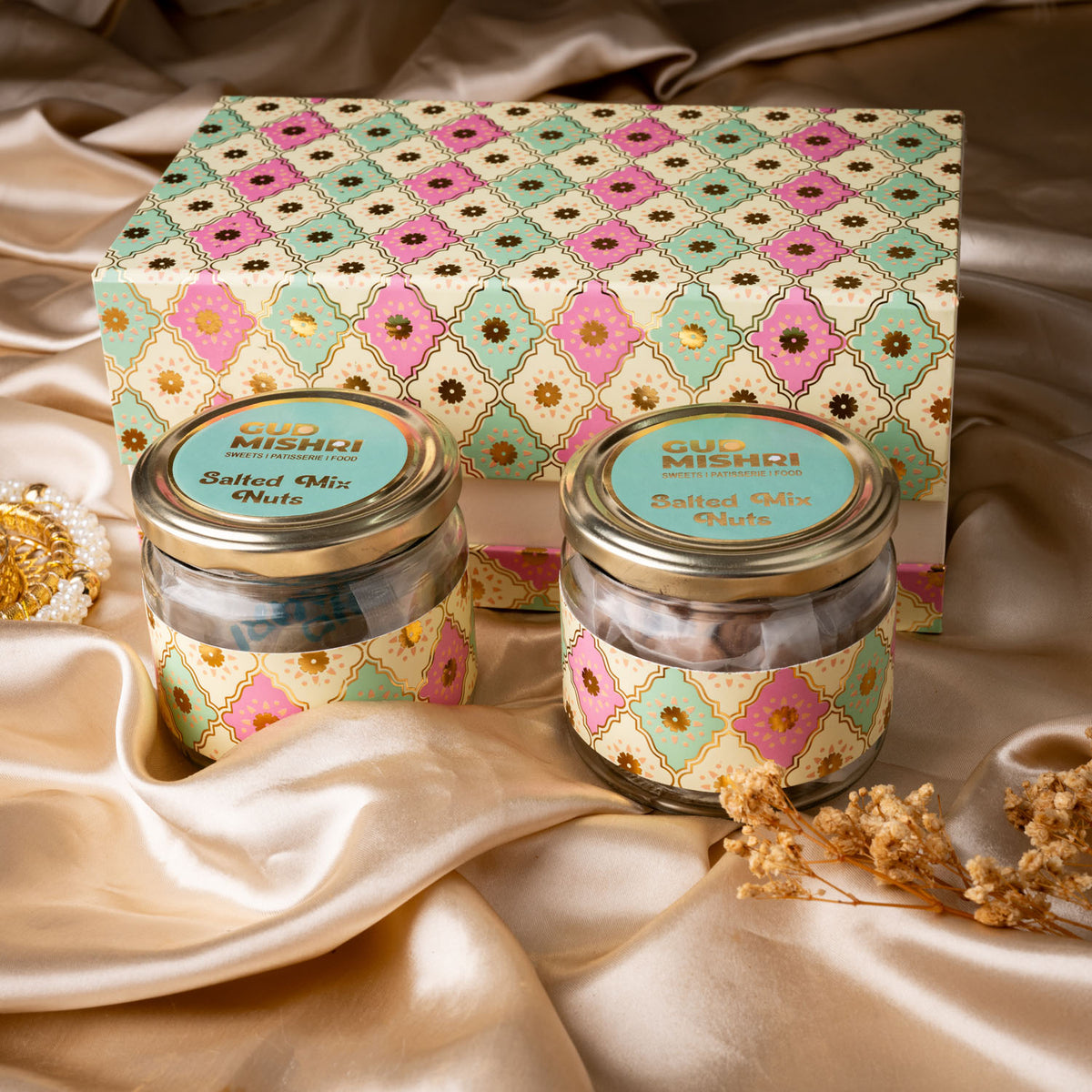 Gift Hamper (DGH-13)
