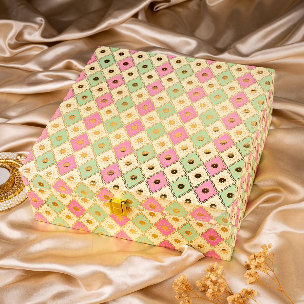 Gift Hamper (RE-18A)