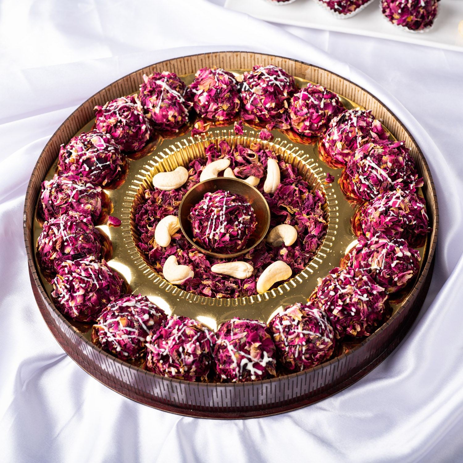 Kaju Rose Laddu - Gud Mishri