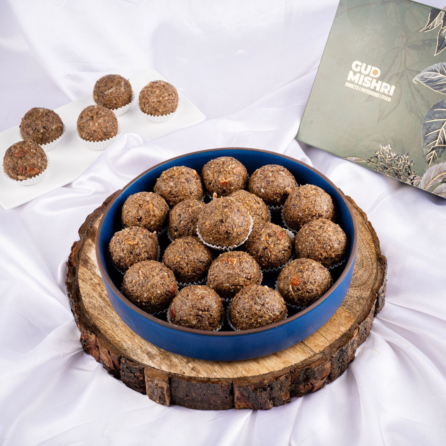 Alsi Laddu - Gud Mishri