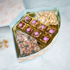 Mix Roasted Cashew, Almond and Anjeer Delight Gift Hamper (DGH-37)