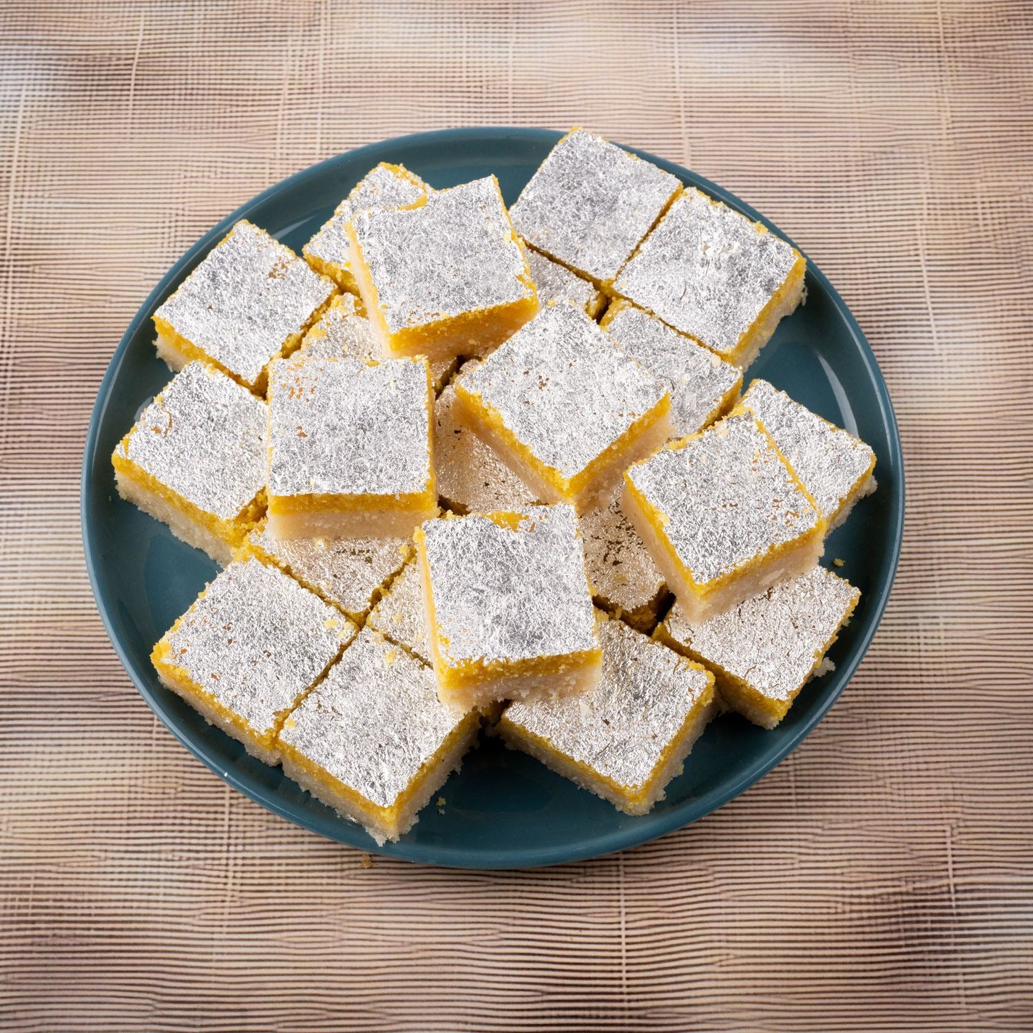 Nariyal Barfi Mishri Kesar - Gud Mishri