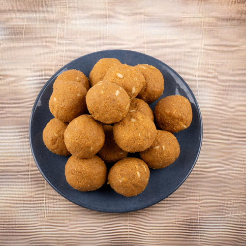 Besan Laddu Mishri - Gud Mishri