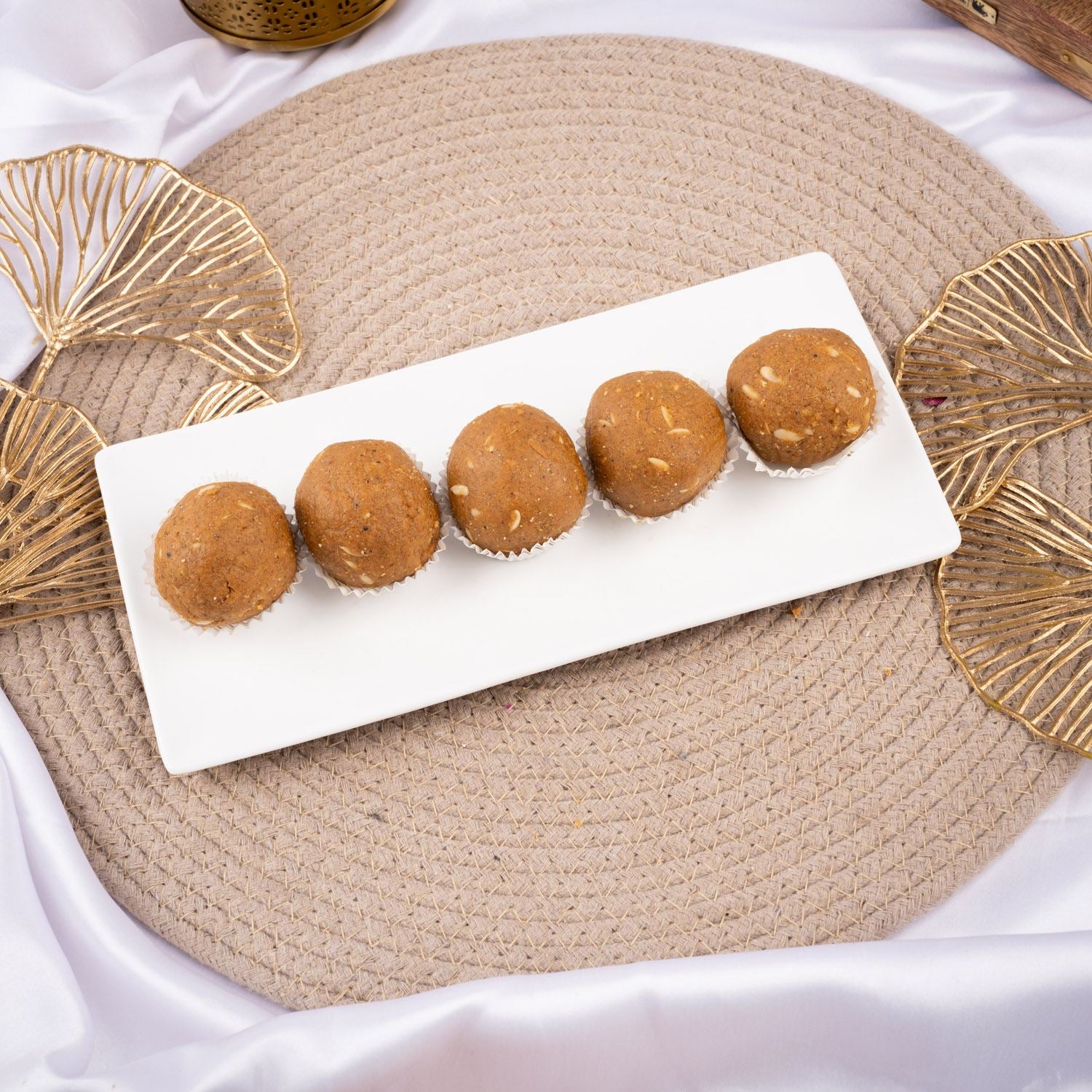 Besan Laddu Mishri - Gud Mishri