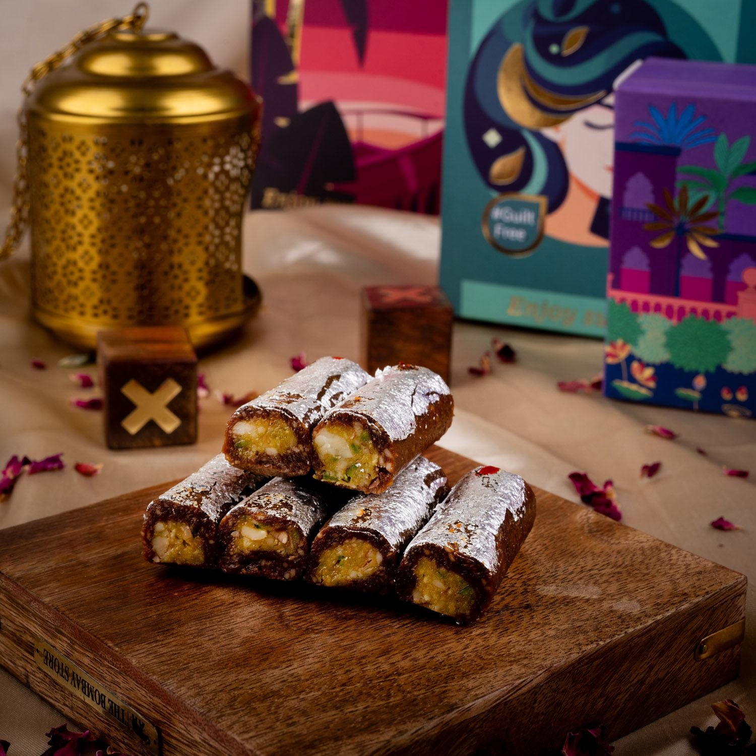 Kaju Roll Gud - Gud Mishri