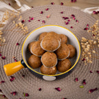 Besan Laddu Gud - Gud Mishri