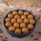 Besan Laddu Gud - Gud Mishri