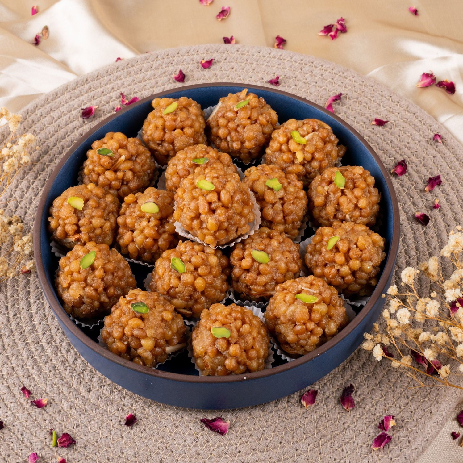 Doodh Laddu - Gud Mishri