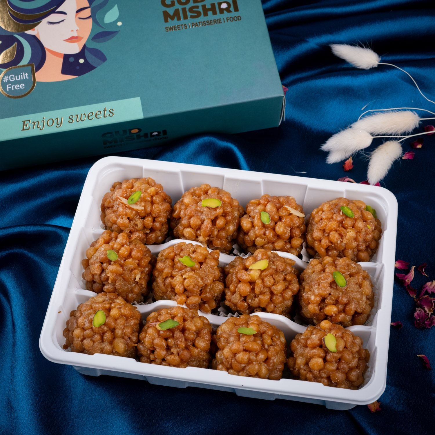 Doodh Laddu - Gud Mishri