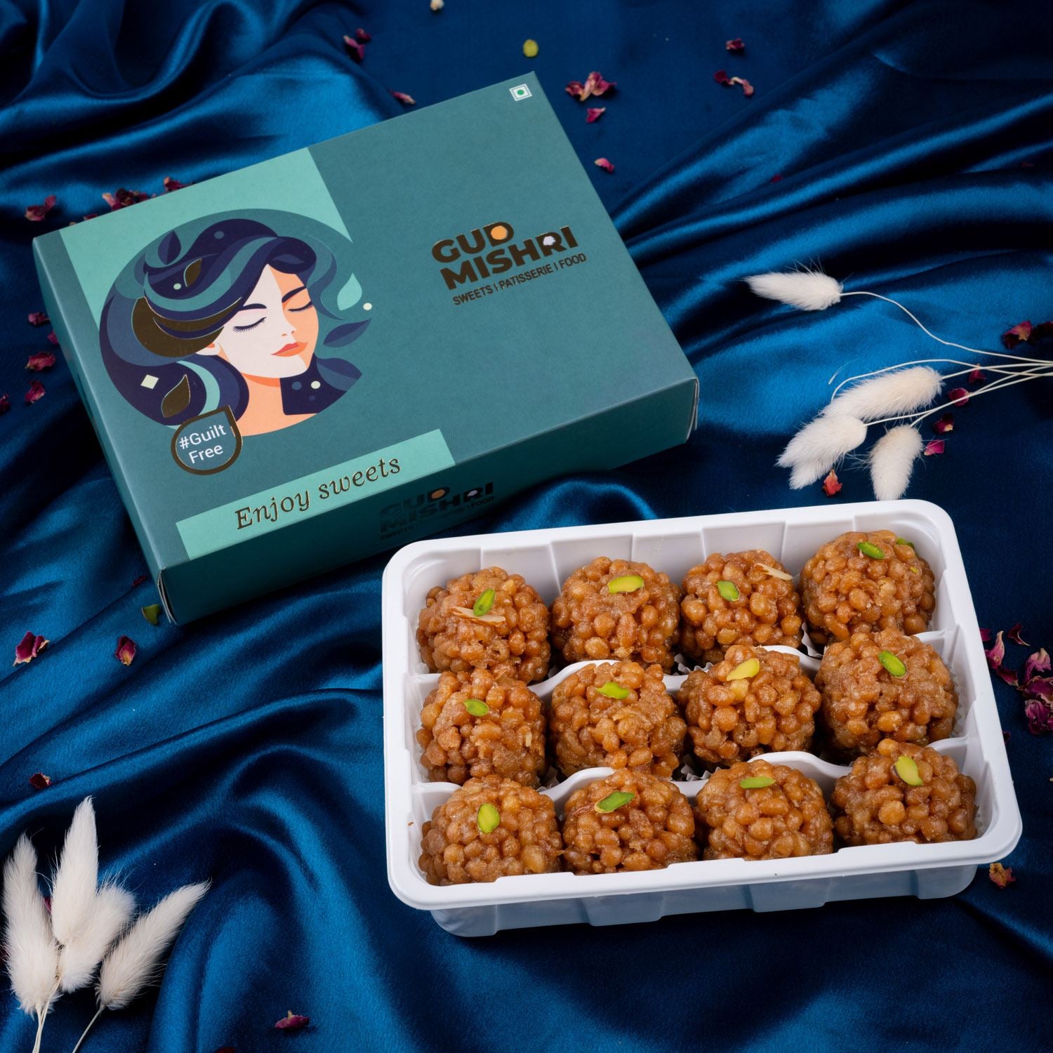 Doodh Laddu - Gud Mishri