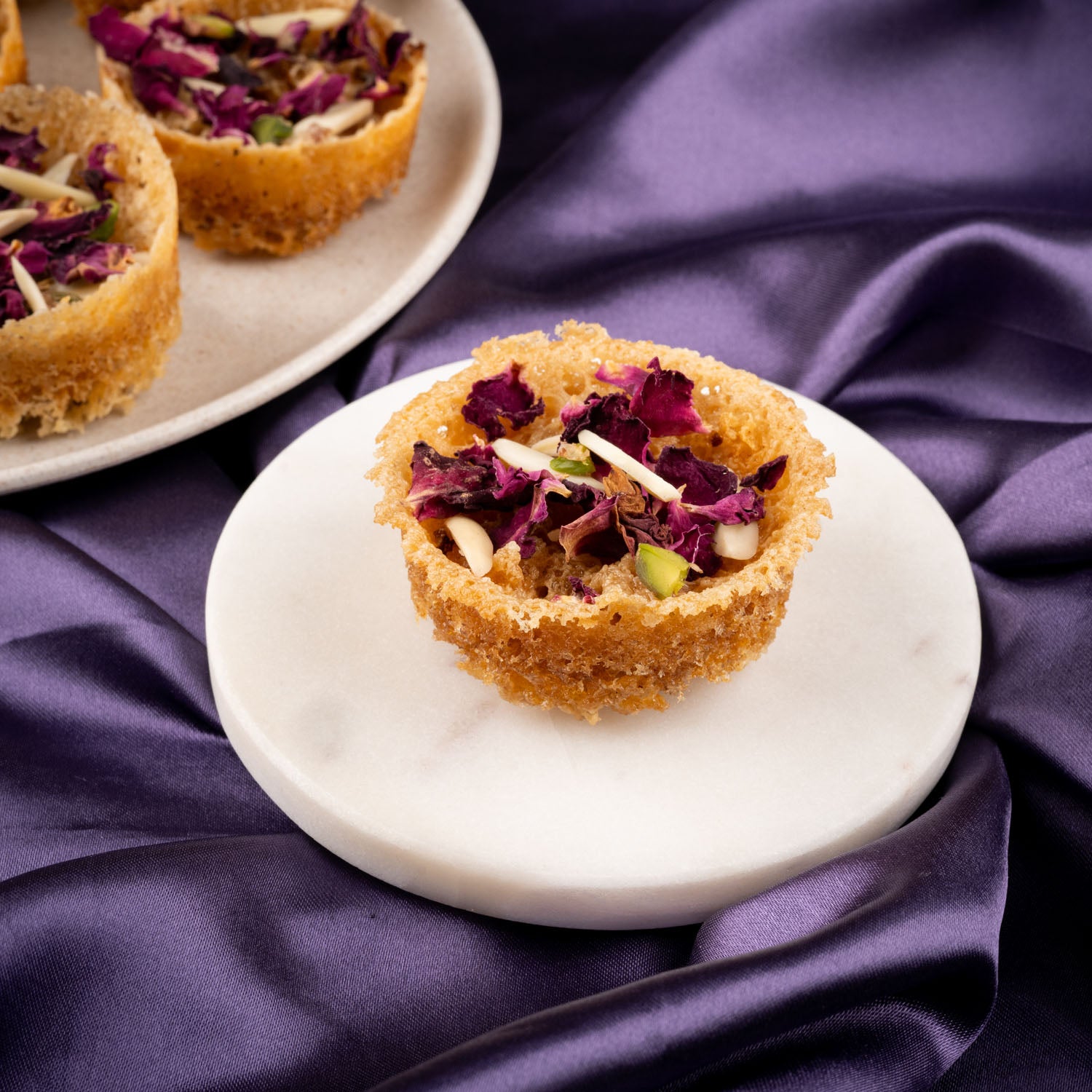 Whole Wheat Tini Mini Mishri Chasni Ghewar (9 Pcs)