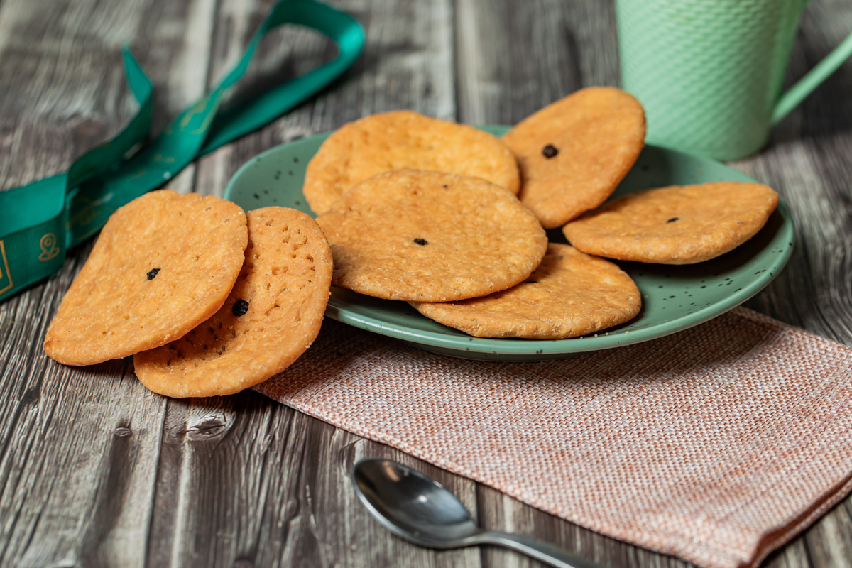 Gol Aata Mathri - 400 Grams – Gud Mishri